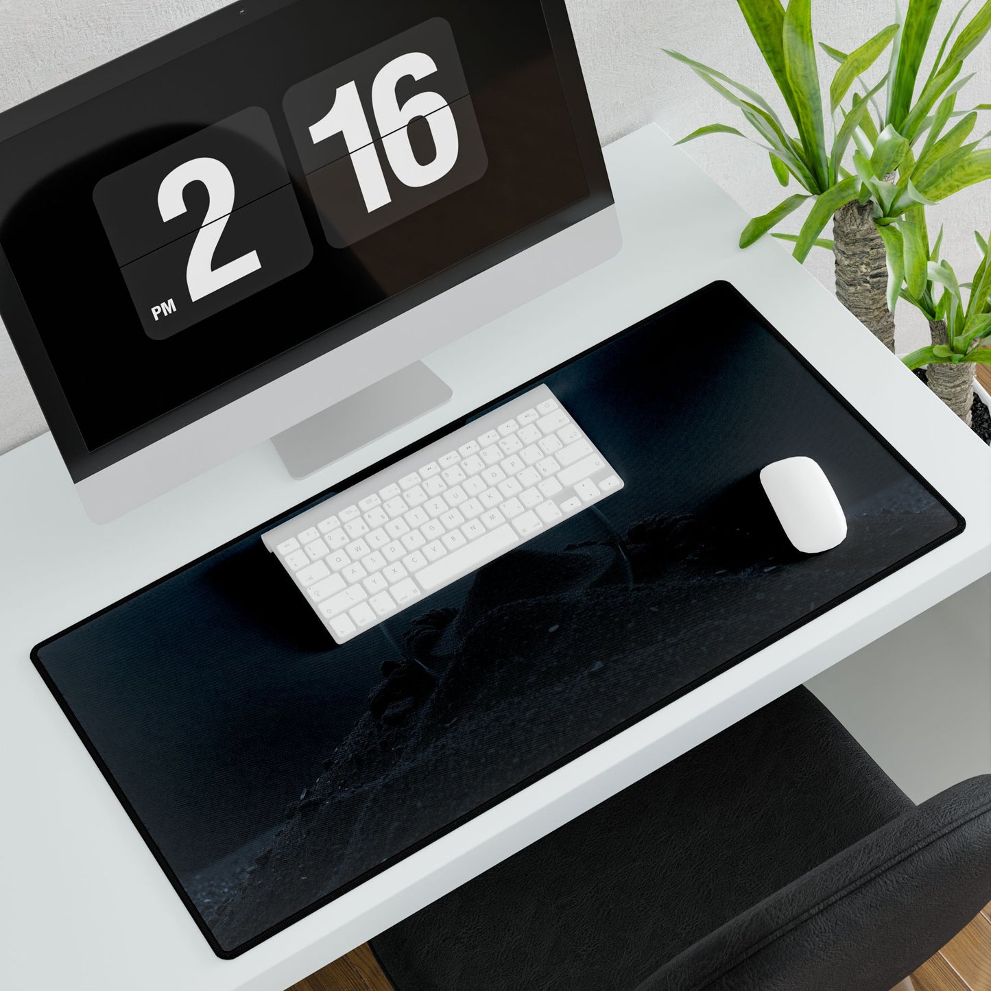 GLIDE — Wide Black Art Mouse Pad